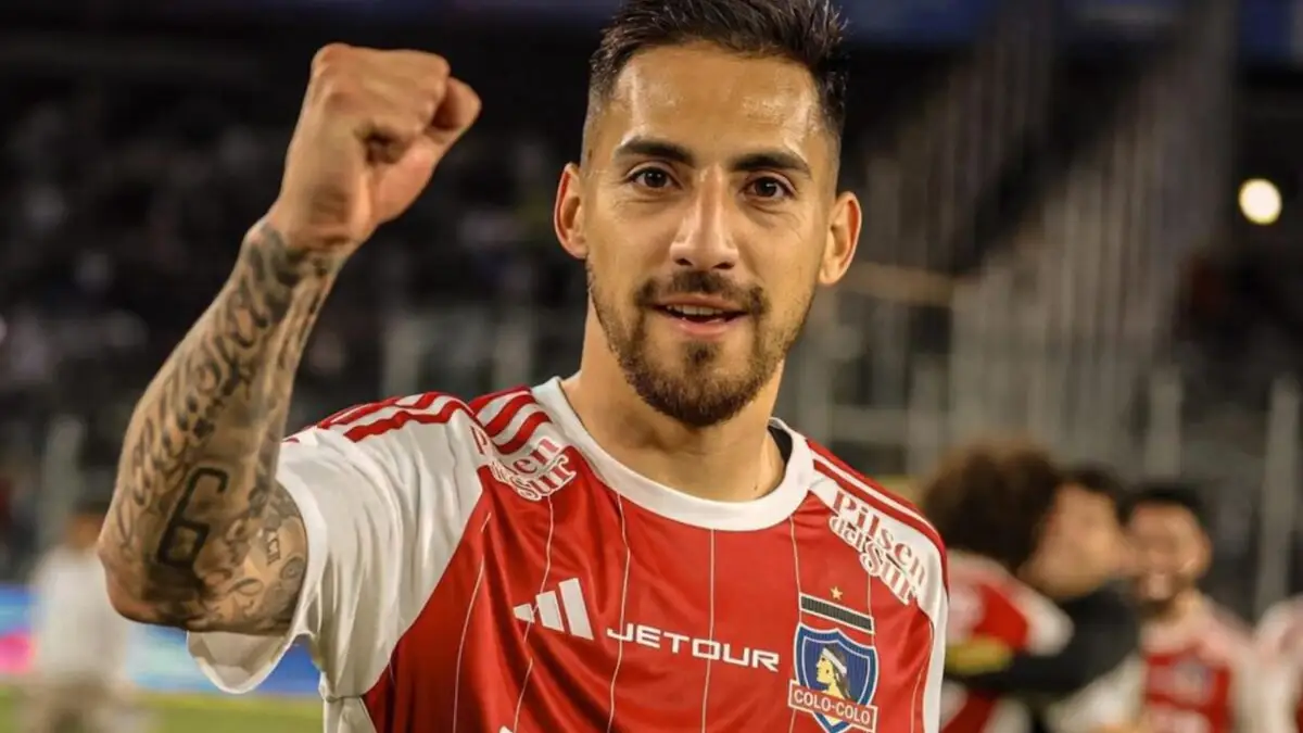 Javier Correa.
