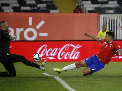 Iván Morales analizó su desempeño como titular en La Roja