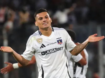 Sube como la espuma: El nuevo valor de mercado de Lucas Cepeda que hace celebrar a Colo-Colo