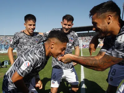 [FOTO]: Se filtran dos nuevas posibles camisetas de Colo-Colo para la temporada 2023