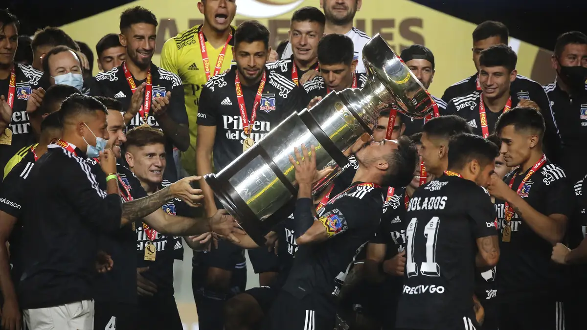 Colo-Colo campeón de la Supercopa.