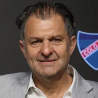 Aníbal Mosa adelanta decisión sobre el mercado de pases de Colo-Colo