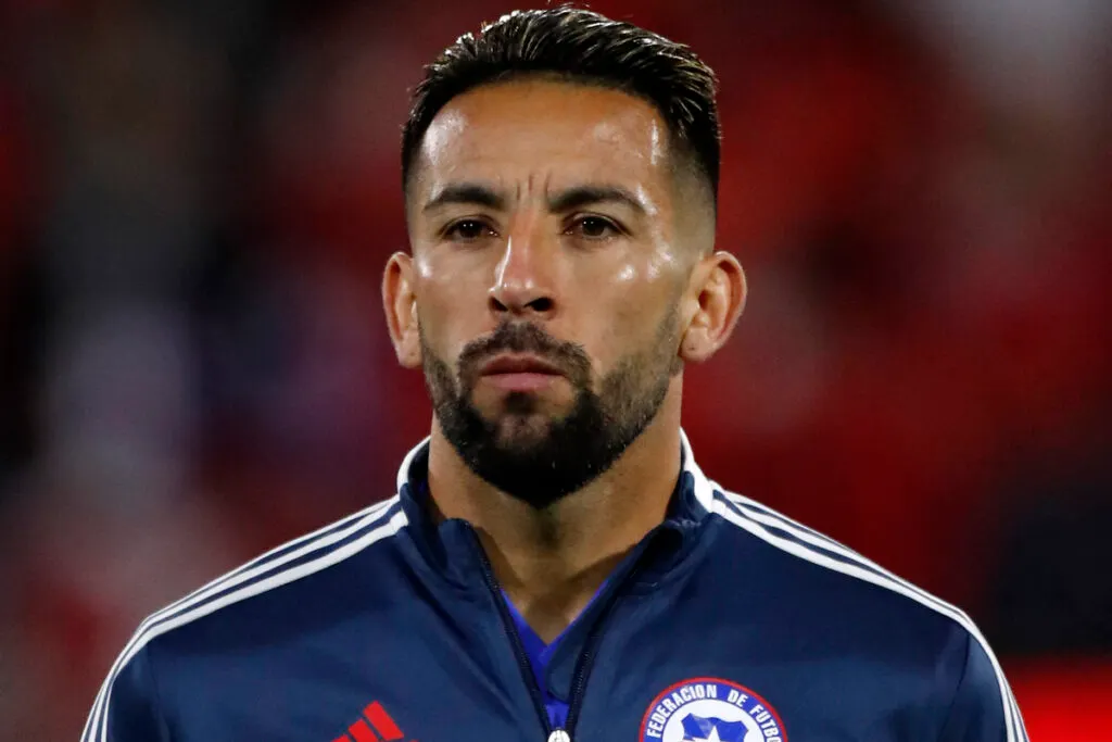 Primer plano de Mauricio Isla.