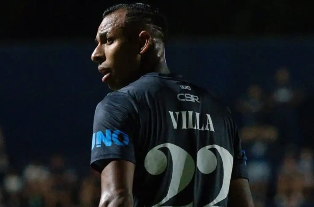 Colo-Colo sigue con las intenciones de fichar a Sebastián Villa.