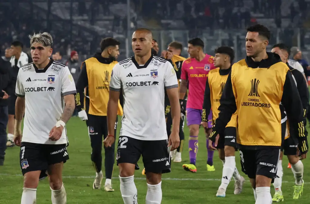 Claudio Borghi apuntó contra los jugadores por la derrota ante Fluminense.
