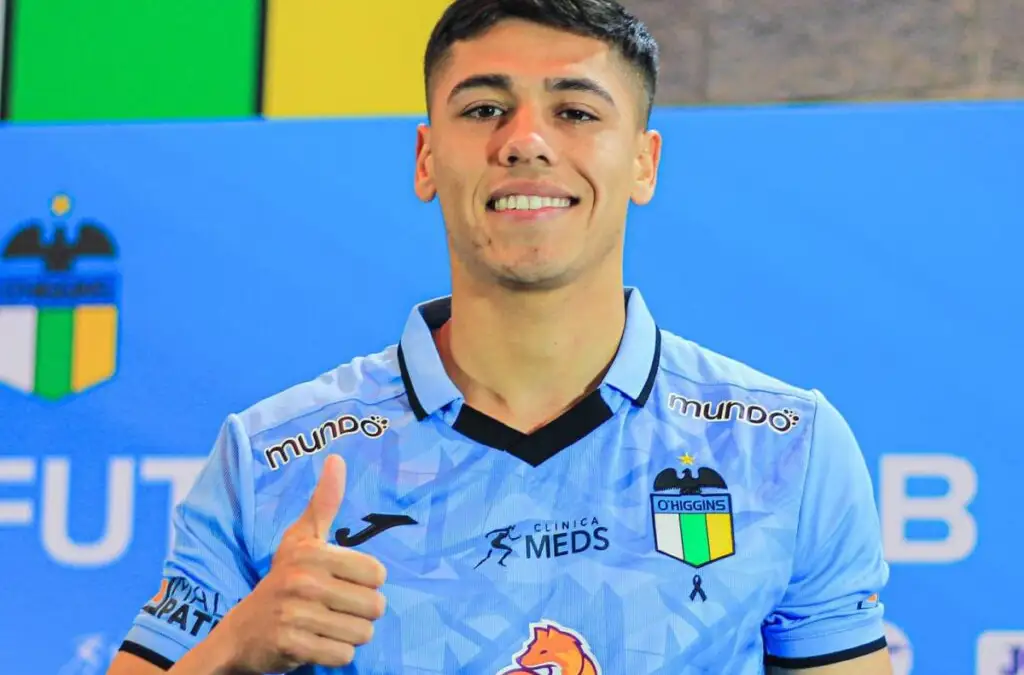 Pedro Navarro extendió su préstamo en O’Higgins por seis meses.