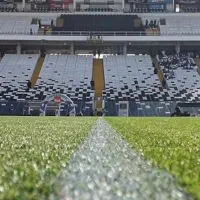 Colo-Colo tomará medidas: ¿Para cuándo se podrían esperar mejoras en la cancha del Estadio Monumental?