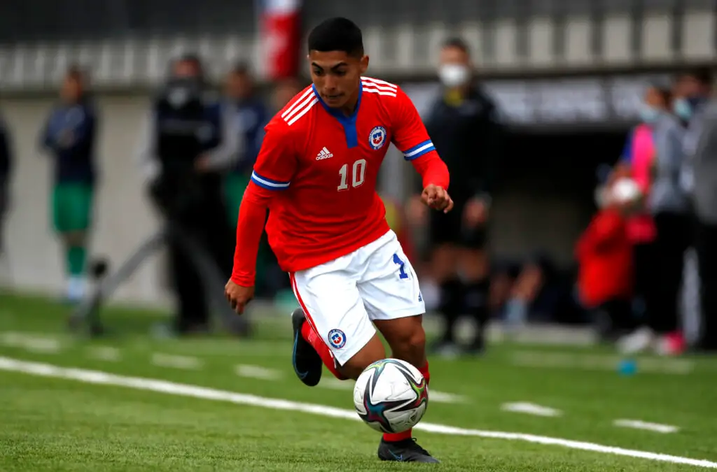 Jordhy Thompson en la Selección Chilena Sub-20.