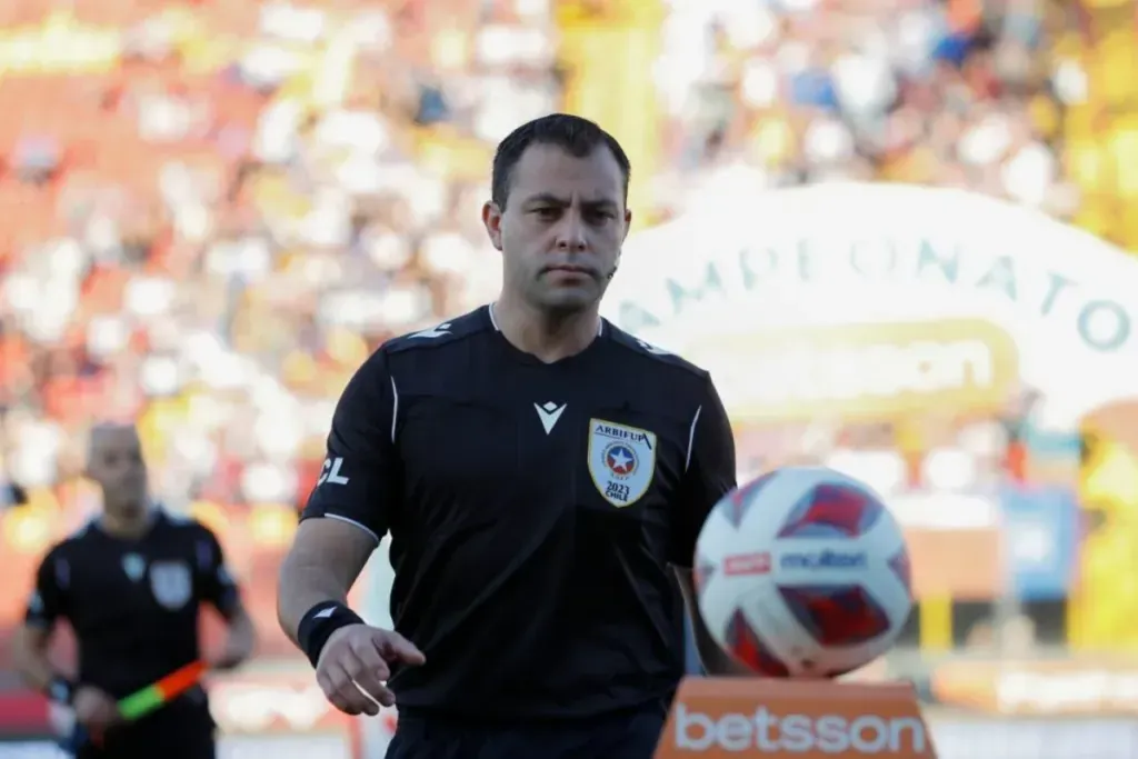Diego Flores.