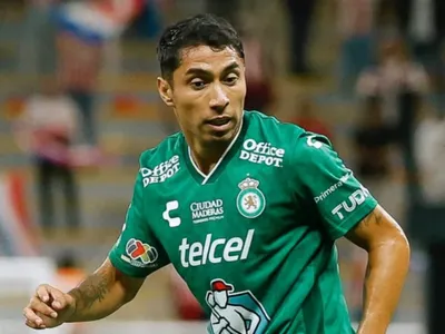 Cifra definida: Revelan el monto pide Club León por Luciano Cabral ante el interés de Colo-Colo
