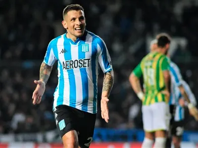 ¿Cuelga los botines o se junta con Óscar Opazo? Emiliano Vecchio aclara su futuro en el fútbol