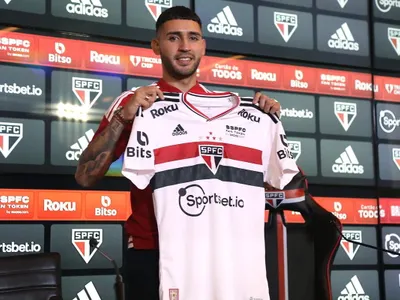 Jugador perteneciente al grupo controlador del Manchester City interesa a Colo-Colo para el 2023