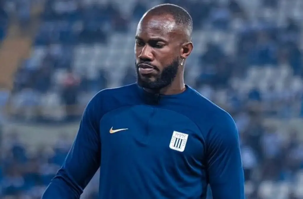Cecilio Waterman volvió a estar a disposición de Alianza Lima.