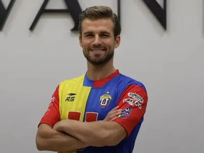 Volvió a Sudamérica: Christian Santos fue presentado como nuevo refuerzo de un histórico club