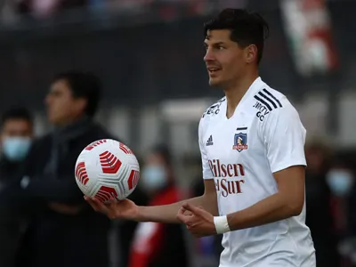 Miiko Albornoz reveló cómo ha sido su adaptación a jugar en Colo-Colo