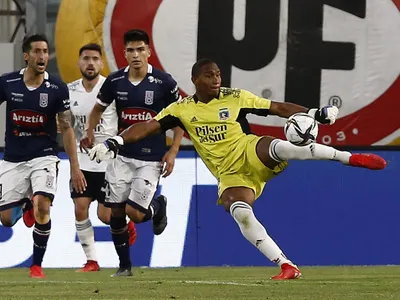 Formación titular: Así alineará Colo-Colo en el clásico ante los azules