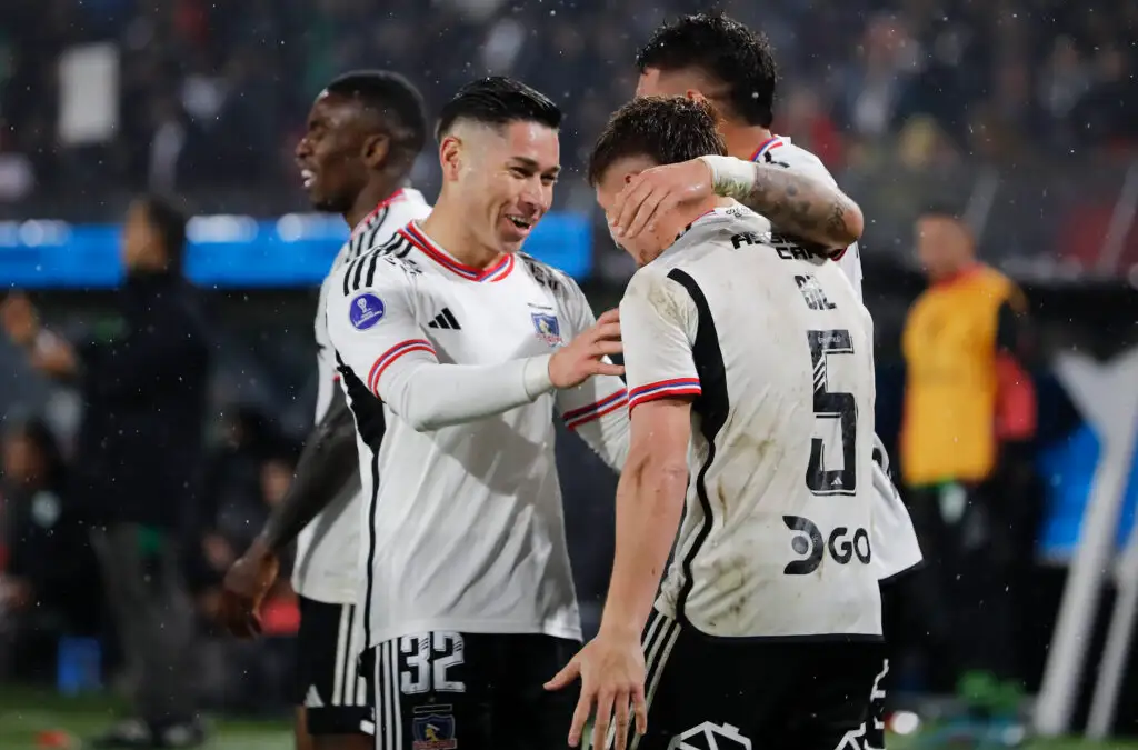 Leonardo Gil fue la gran figura del partido.
