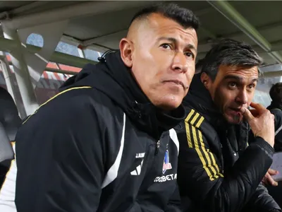 «No está contemplado»: Jorge Almirón descartó a jugador de Colo-Colo para enfrentar a Junior por Copa Libertadores