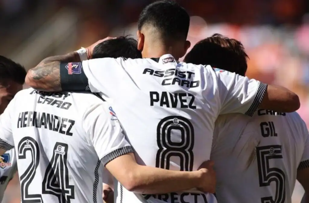 El cuadro Popular sigue en competencia por el título.