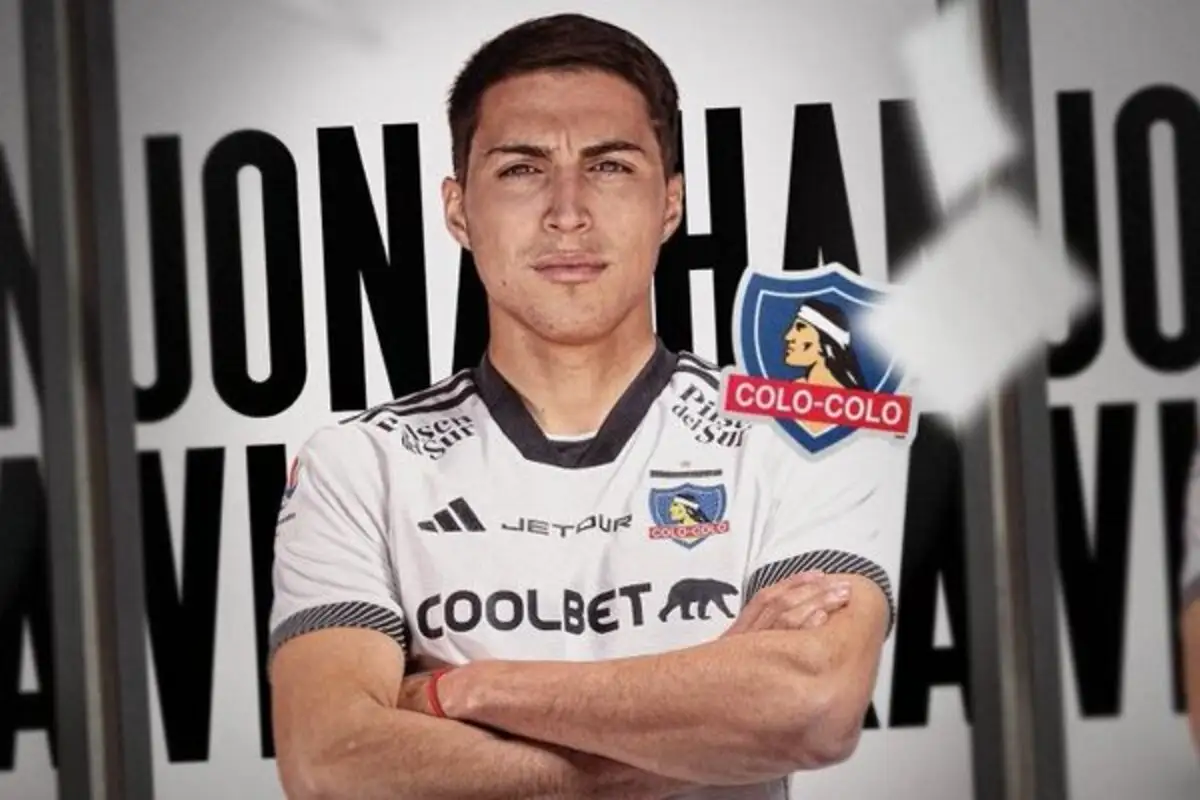 Jonathan Villagra es el cuarto refuerzo de Colo-Colo para este 2024.