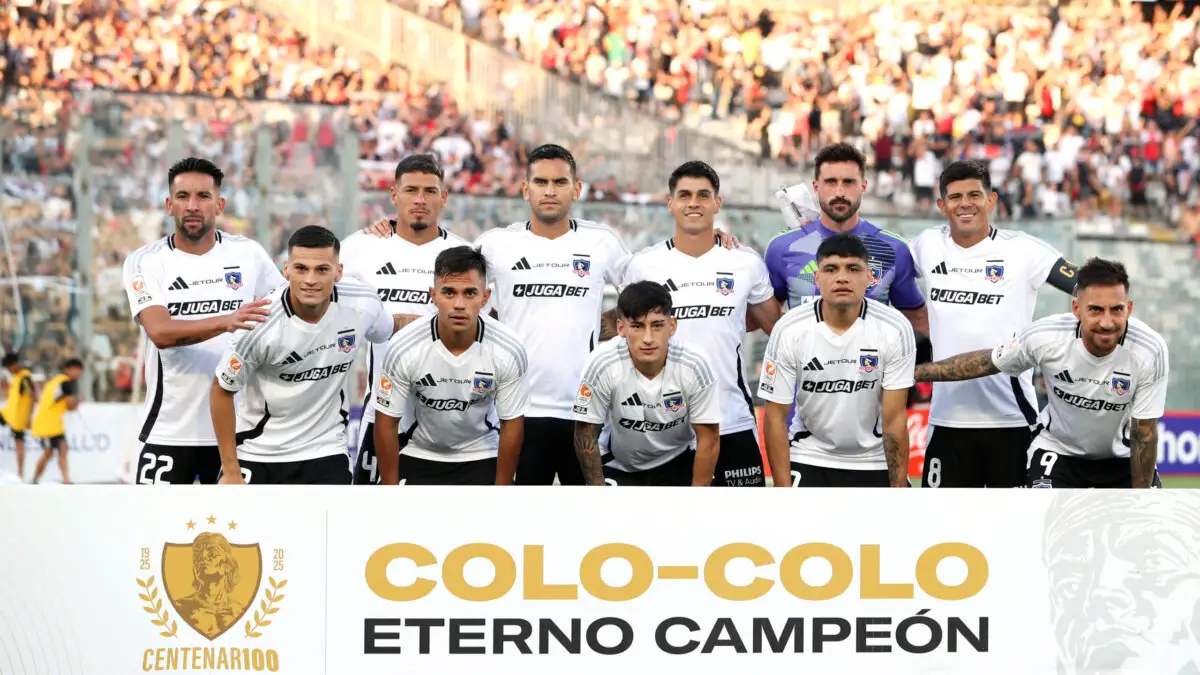 Formación de Colo-Colo vs Unión San Felipe.