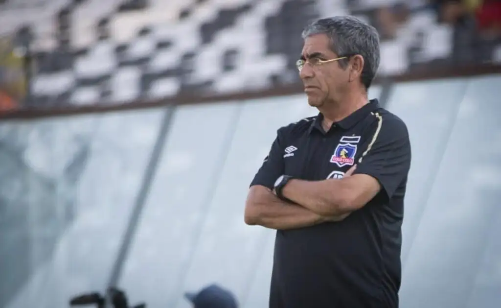 Gualberto Jara quiere dirigir en el fútbol chileno este 2024.