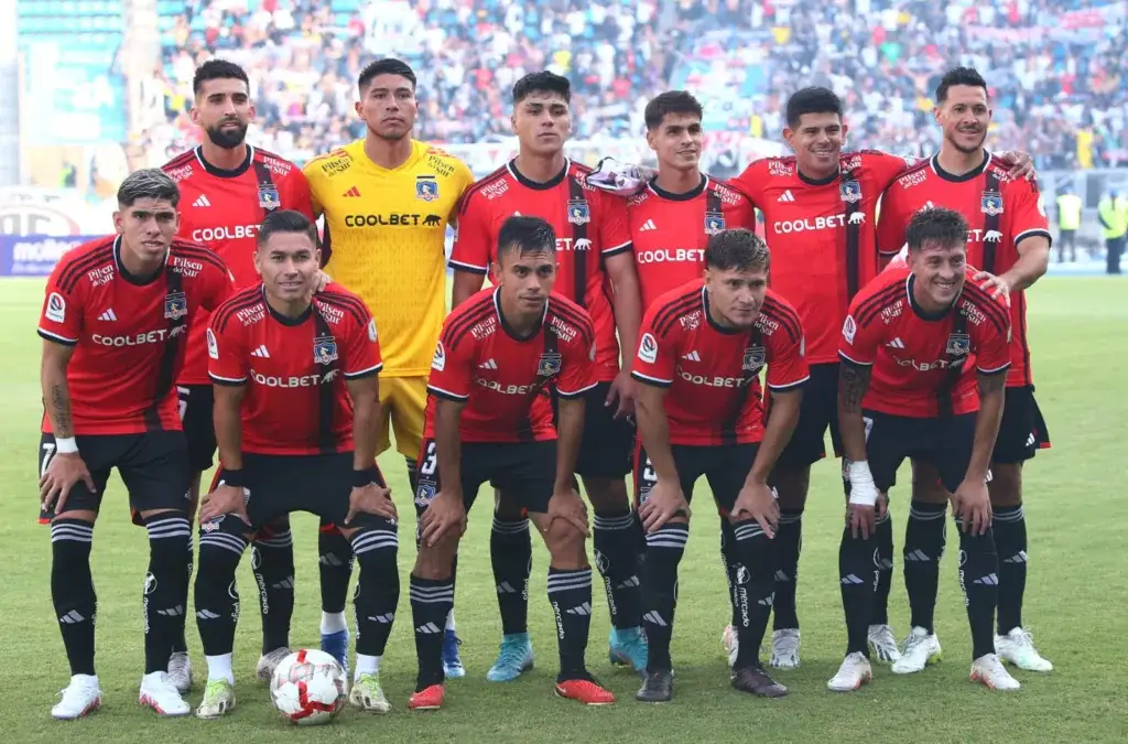 Equipo titular de Colo-Colo en la final de la Copa Chile 2023.