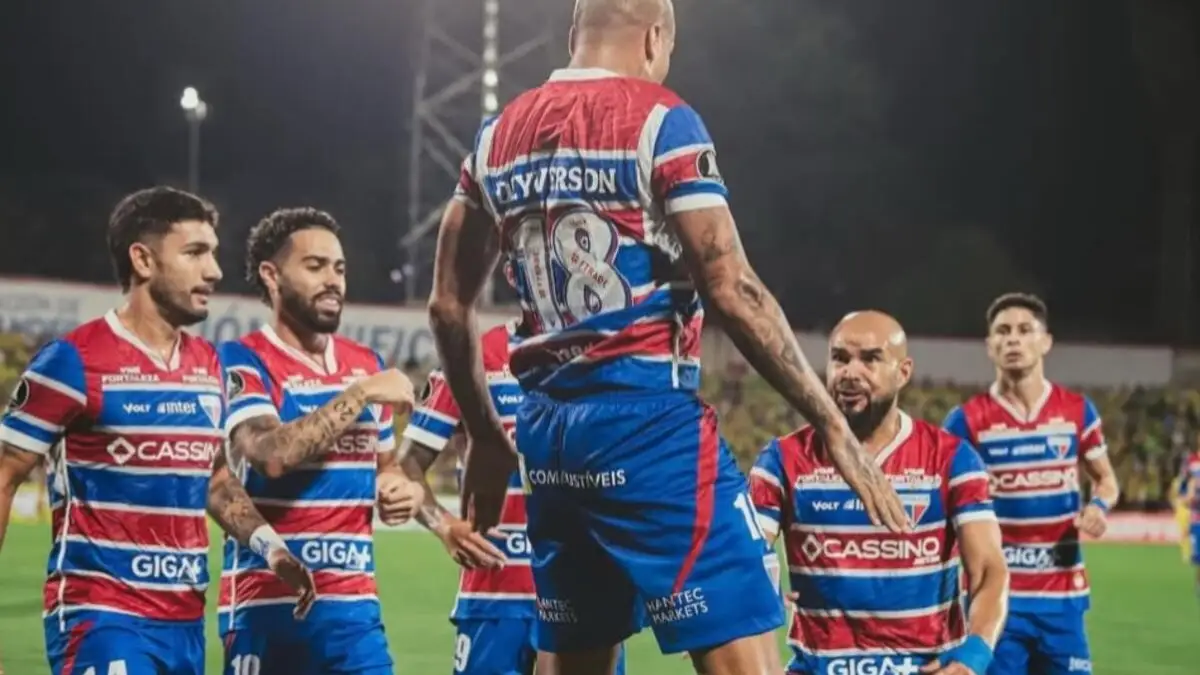 El conjunto tricolor festeja su único triunfo en 9 partidos que jugaron en el mes de abril.