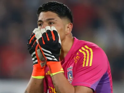 Es oficial: La dura sanción que recibió Brayan Cortés tras su expulsión frente a Unión Española