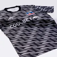 Se acabó la espera: ¿Cuándo se estrena la nueva camiseta de Colo-Colo para la temporada 2023?