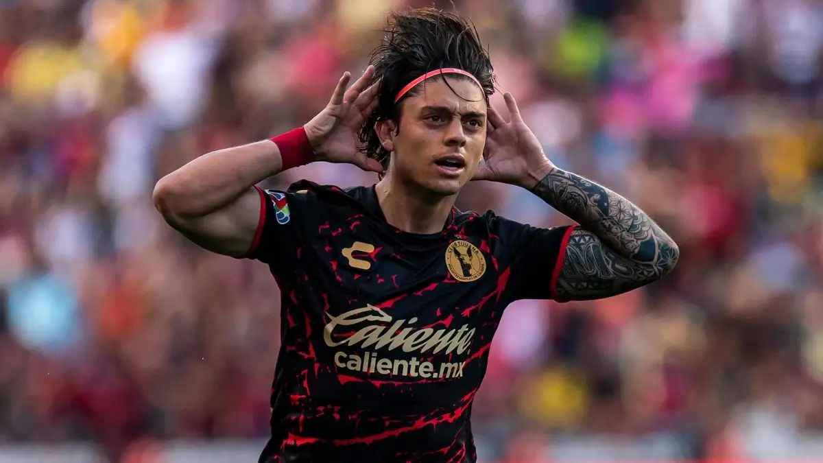 El atacante nacional defenderá por segunda vez a un club de primera división en Chile.