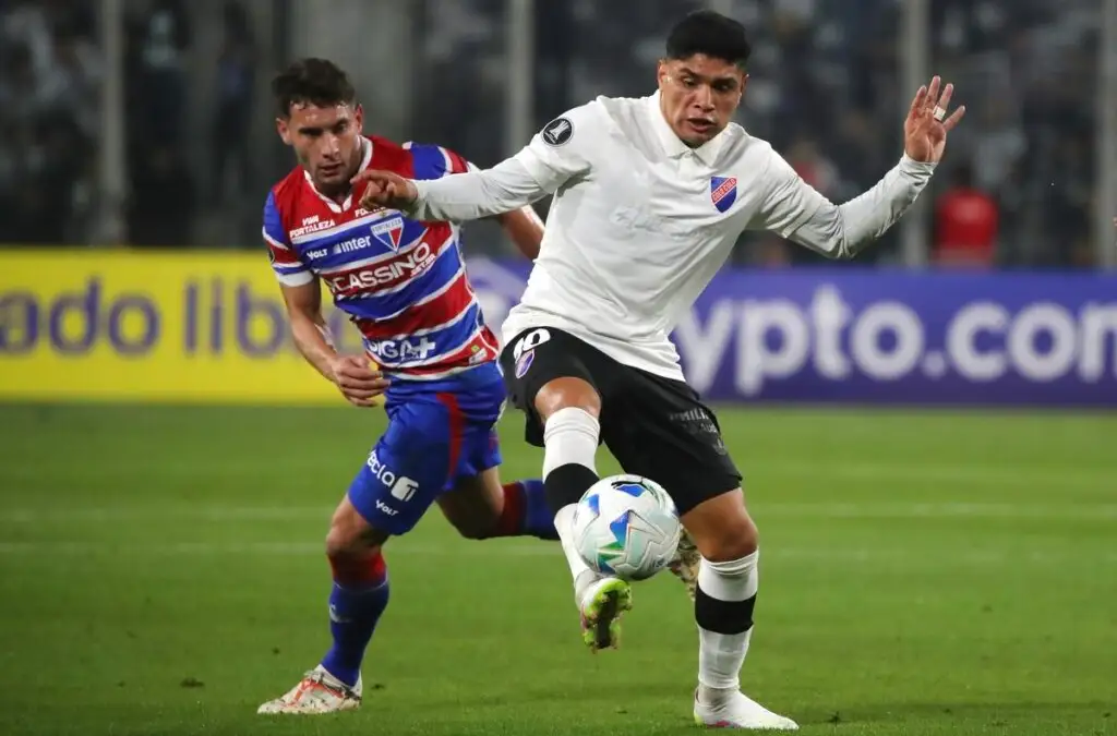 Ambos equipos se medirán en la próxima fecha de la Gloria Eterna. Foto: Jonnathan Oyarzun/Photosport.