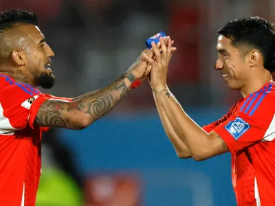 ¿Se reactiva el interés de Colo-Colo por Luciano Cabral? La sincera respuesta de Arturo Vidal