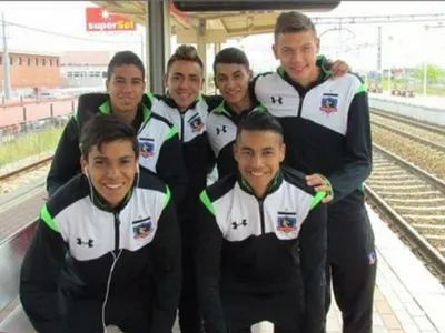 [FOTO] ¿Volverán algún día? La generación nacida en 1999 de Colo-Colo se luce con amistoso de lujo