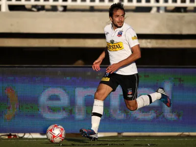 «Da gusto verlo jugar»: Mathias Vidangossy llenó de elogios a dos jóvenes jugadores de Colo-Colo