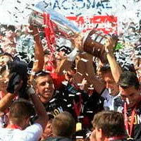 La última vez que Colo-Colo salió campeón en el Estadio Monumental