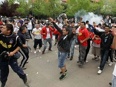 La «UC» retrasaría el retorno de los hinchas de Colo-Colo a los partidos como visitante
