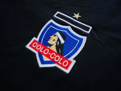 Luto en el Estadio Monumental: Se confirma fallecimiento de histórico delantero de Colo-Colo