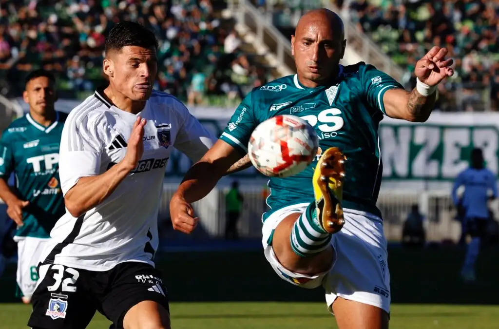 El Cacique no pudo imponerse ante el ‘Decano’ en Valparaíso. Foto: Martin Thomas/Photosport.
