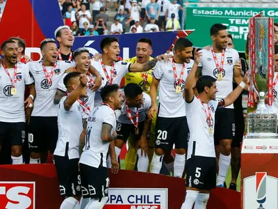 Antes de ser presentado en su nuevo equipo, Ex Colo-Colo se abrió a la opción vestir la camiseta de Universidad de Chile