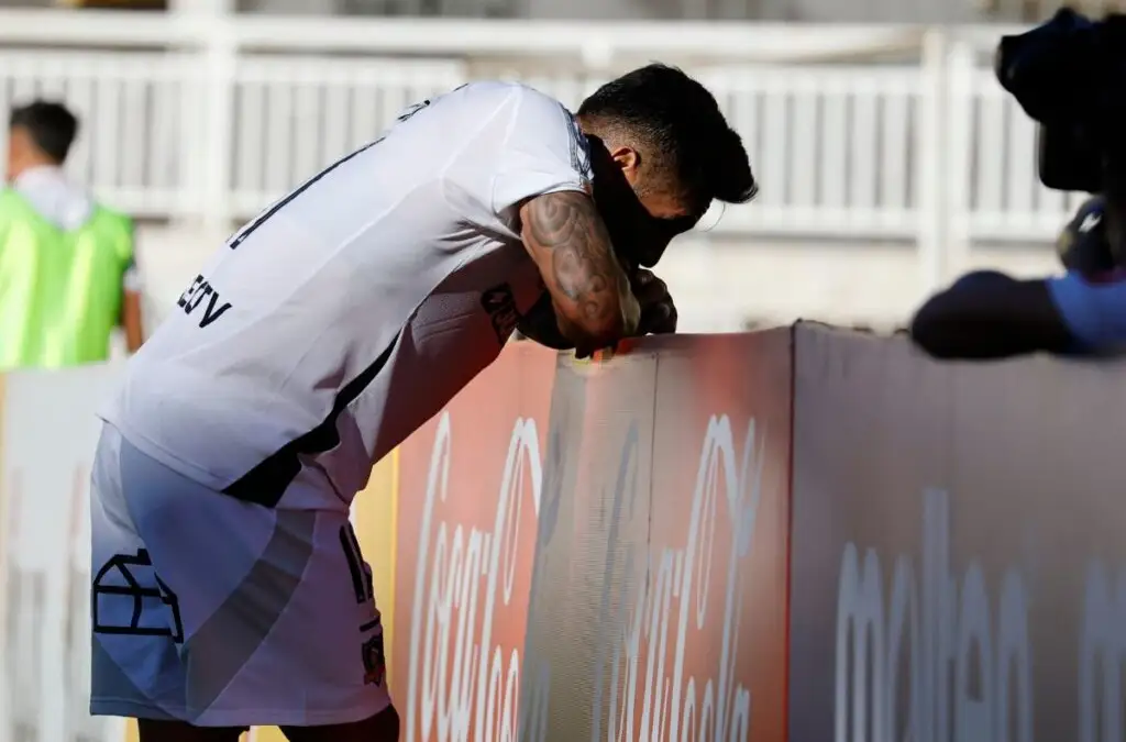 En la temporada, el delantero de Colo-Colo ha disputado solamente 10 partidos, donde acumula 2 goles y 1 asistencia.