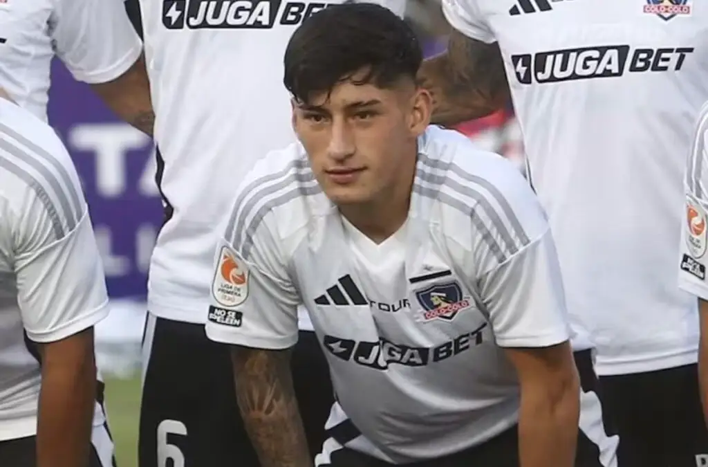 El joven futbolista podría vivir su primer Superclásico con apenas 18 años.