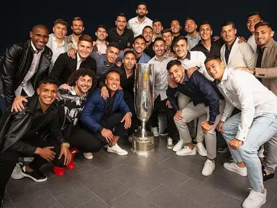 Figura del fútbol joven firmó su primer contrato profesional con Colo-Colo