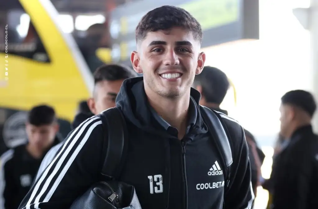 Bruno Gutiérrez en el aeropuerto de Santiago.