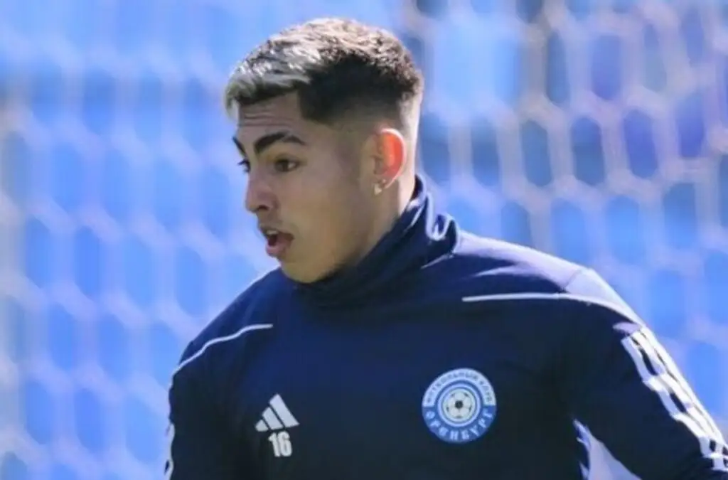 Jordhy Thompson vive un gran presente en el FC Orenburg.