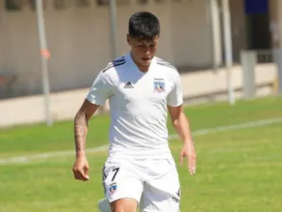 Grave lesión de canterano colocolino lo dejará fuera por varios meses