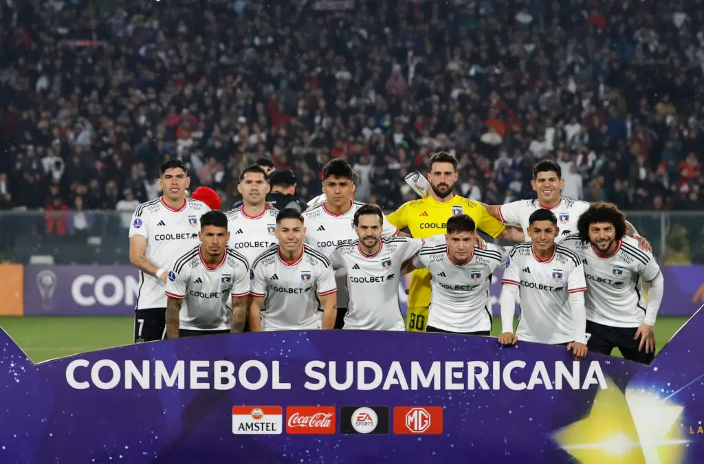 Colo-Colo venció 2 a 1 a América Mineiro.