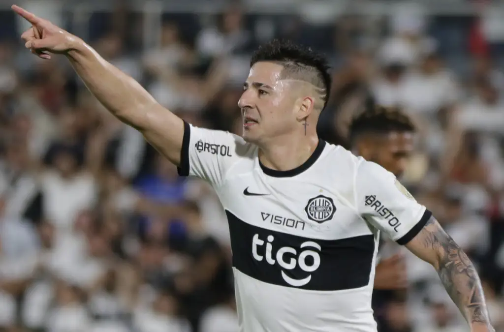 Guillermo Paiva, jugador de Olimpia de Paraguay en 2023.