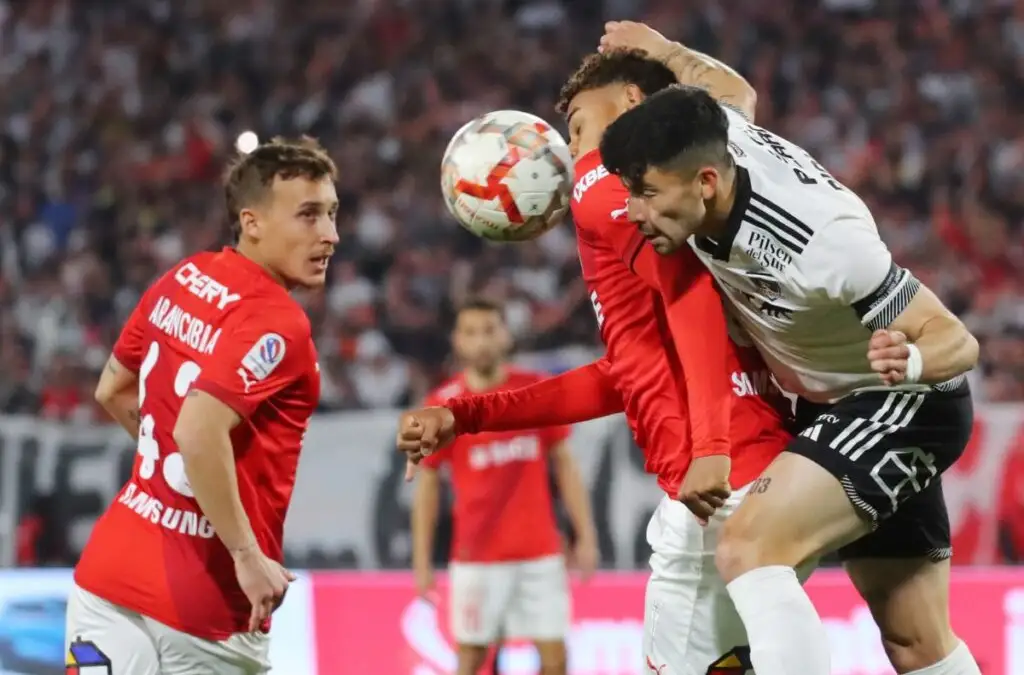 El duelo entre Colo-Colo y la UC se debería haber jugado el 15 de marzo.