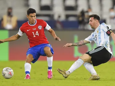 ¿Guiño a Colo-Colo? Jugador que milita en Argentina envía su apoyo a Emiliano Amor